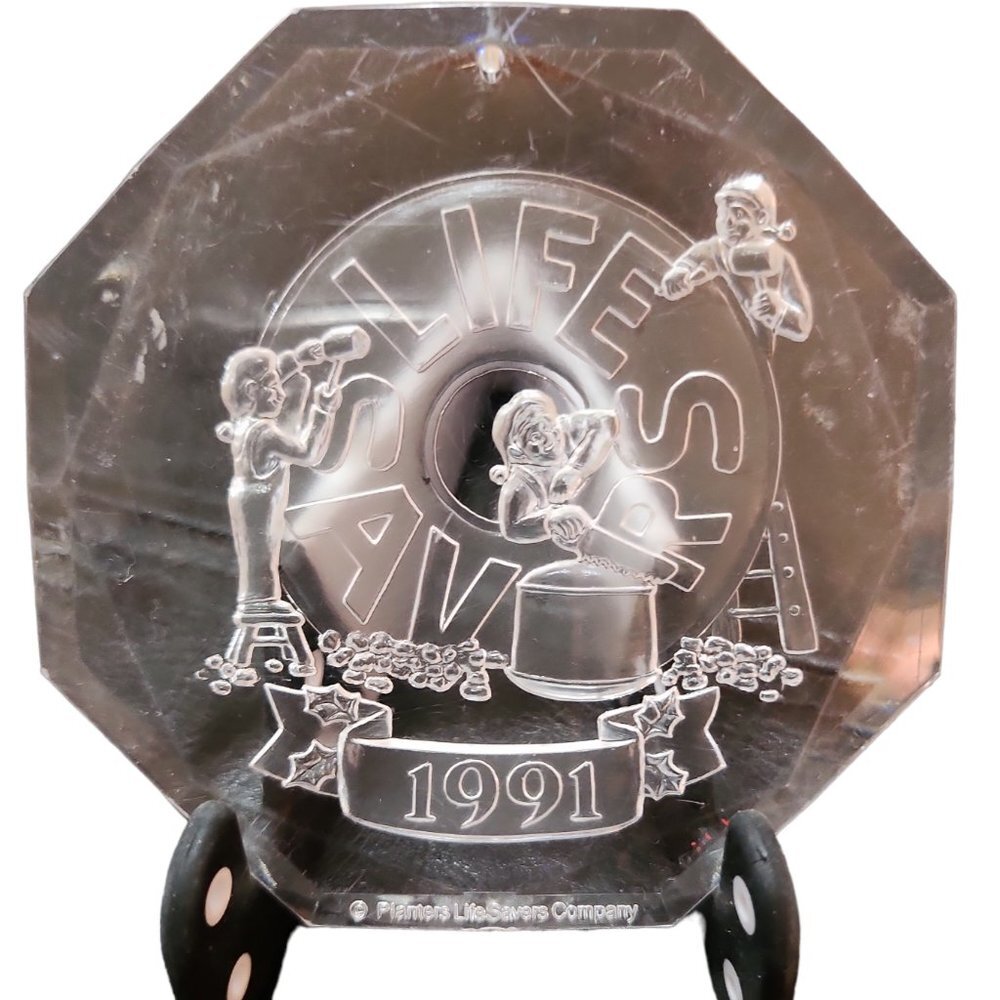 1991 LifeSavers Christmas Ornament Busy Elves Octagon Shape with hanging option